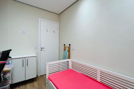 Apartamento à venda com 94m², 2 quartos e 1 vagaQuarto 2