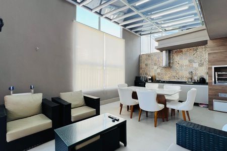 Apartamento à venda com 94m², 2 quartos e 1 vagaÁrea gourmet
