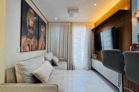 Apartamento à venda com 94m², 2 quartos e 1 vagaSala