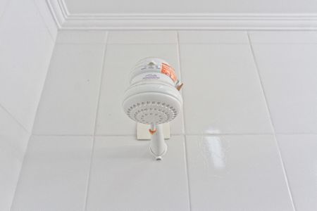 Casa à venda com 350m², 3 quartos e 9 vagas Casa à venda com 350m², 3 quartos e 9 vagasBanheiro da Suíte