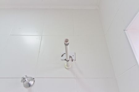 Casa à venda com 350m², 3 quartos e 9 vagas Casa à venda com 350m², 3 quartos e 9 vagasEdícula - banheiro