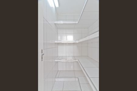 Casa à venda com 350m², 3 quartos e 9 vagas Casa à venda com 350m², 3 quartos e 9 vagasDespensa