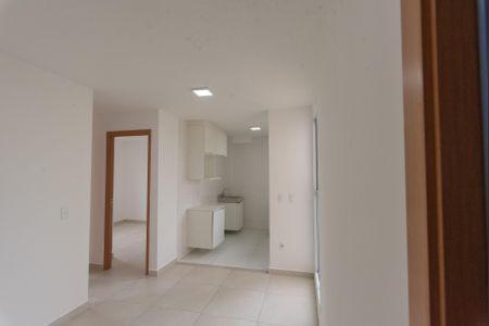 Apartamento à venda com 45m², 2 quartos e 1 vaga Apartamento à venda com 45m², 2 quartos e 1 vagaSala