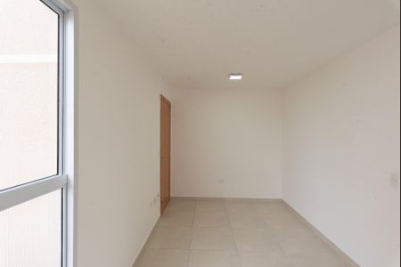 Apartamento à venda com 45m², 2 quartos e 1 vaga Apartamento à venda com 45m², 2 quartos e 1 vagaSala