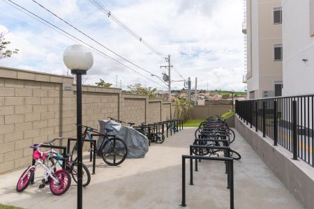 Apartamento à venda com 45m², 2 quartos e 1 vaga Apartamento à venda com 45m², 2 quartos e 1 vagaBicicletário