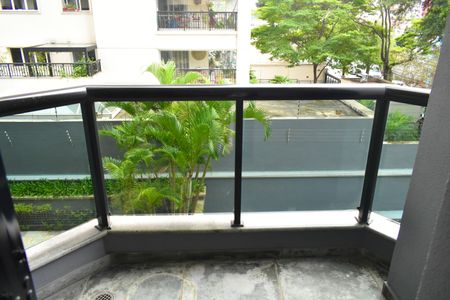 Apartamento à venda com 165m², 3 quartos e 2 vagas Apartamento à venda com 165m², 3 quartos e 2 vagasQuarto 1