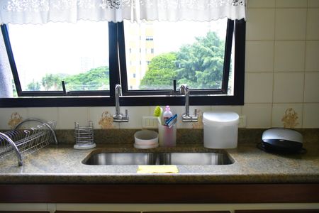 Apartamento à venda com 165m², 3 quartos e 2 vagas Apartamento à venda com 165m², 3 quartos e 2 vagasCozinha