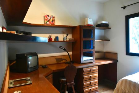 Apartamento à venda com 165m², 3 quartos e 2 vagas Apartamento à venda com 165m², 3 quartos e 2 vagasQuarto 2