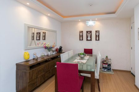 Apartamento à venda com 70m², 2 quartos e 1 vagaSala