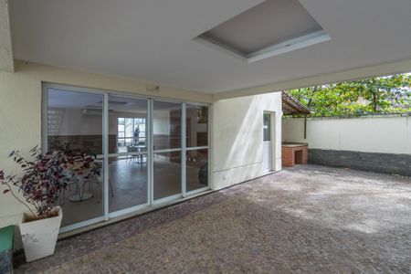 Apartamento à venda com 70m², 2 quartos e 1 vagaÁrea comum - Salão de festas