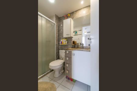 Apartamento à venda com 70m², 2 quartos e 1 vagaBanheiro da Suíte