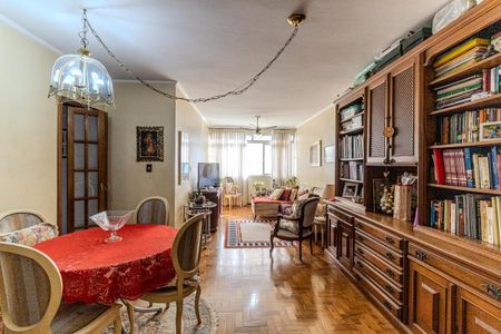 Apartamento à venda com 105m², 2 quartos e 1 vaga Apartamento à venda com 105m², 2 quartos e 1 vagaSala