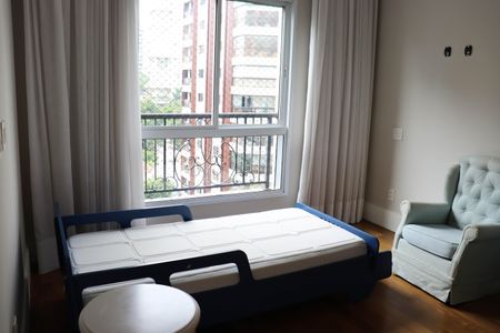 Apartamento à venda com 405m², 4 quartos e 5 vagasQuarto 2