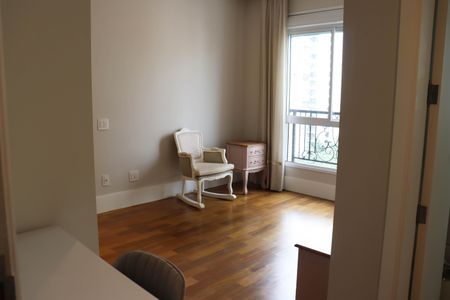 Apartamento à venda com 405m², 4 quartos e 5 vagasQuarto 1