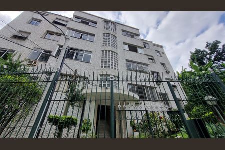 Apartamento à venda com 48m², 1 quarto e sem vaga Apartamento à venda com 48m², 1 quarto e sem vagaFachada