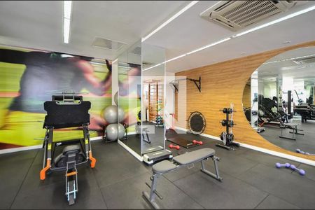 Apartamento à venda com 117m², 3 quartos e 3 vagasÁrea comum - Academia