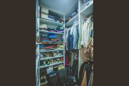 Apartamento à venda com 117m², 3 quartos e 3 vagasQuarto 2/ Closet