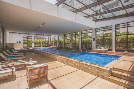 Apartamento à venda com 117m², 3 quartos e 3 vagasÁrea comum - Piscina