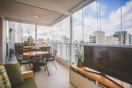 Apartamento à venda com 117m², 3 quartos e 3 vagasVaranda