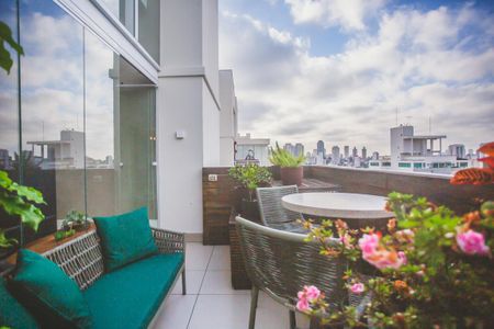 Apartamento à venda com 117m², 3 quartos e 3 vagasVaranda