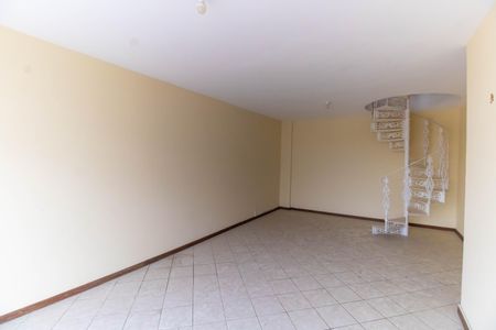 Apartamento para alugar com 260m², 3 quartos e 2 vagasSala