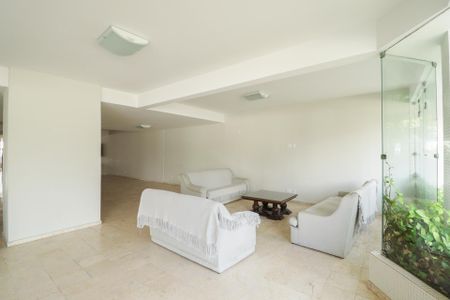 Apartamento à venda com 280m², 4 quartos e 2 vagasÁrea comum