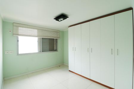 Apartamento à venda com 280m², 4 quartos e 2 vagasSuíte 3