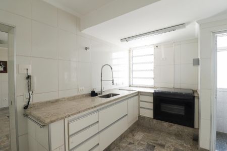 Apartamento à venda com 280m², 4 quartos e 2 vagasCozinha