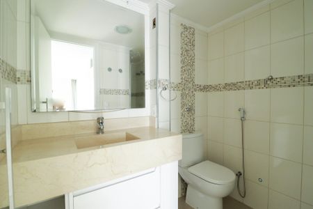 Apartamento à venda com 280m², 4 quartos e 2 vagasBanheiro da Suíte 2