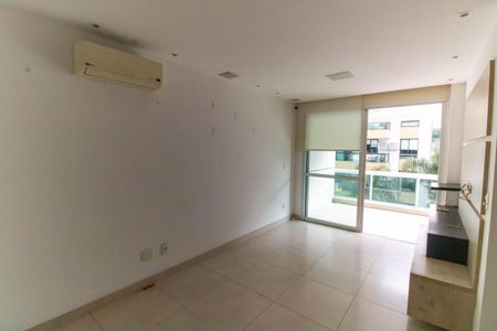 Apartamento à venda com 84m², 2 quartos e 2 vagasSala