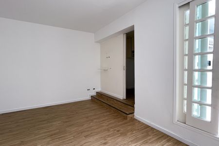 Casa à venda com 297m², 6 quartos e 6 vagas Casa à venda com 297m², 6 quartos e 6 vagasSuíte 2