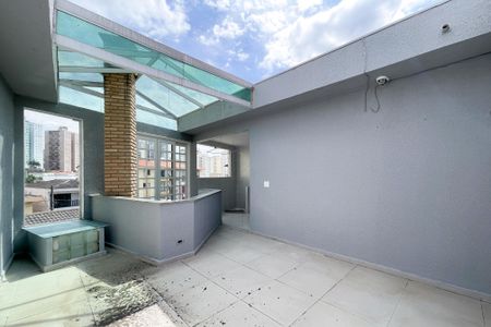 Casa à venda com 297m², 6 quartos e 6 vagas Casa à venda com 297m², 6 quartos e 6 vagasVaranda