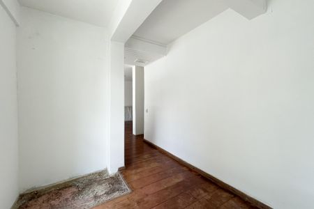 Casa à venda com 297m², 6 quartos e 6 vagas Casa à venda com 297m², 6 quartos e 6 vagasHall de entrada