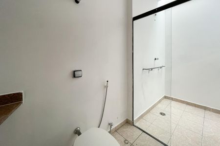 Casa à venda com 297m², 6 quartos e 6 vagas Casa à venda com 297m², 6 quartos e 6 vagasBanheiro - Suíte 1