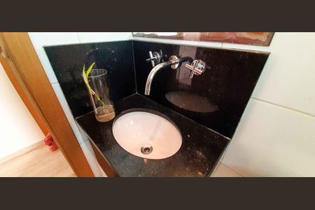 Apartamento à venda com 53m², 2 quartos e 1 vagaBanheiro da Suíte