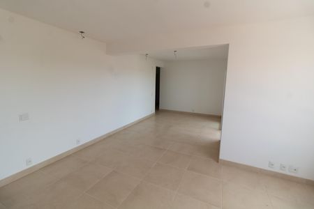 Apartamento para alugar com 134m², 3 quartos e 2 vagasSala