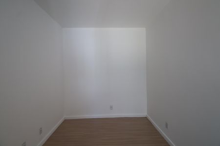 Casa de condomínio à venda com 48m², 2 quartos e 1 vagaQuarto 1