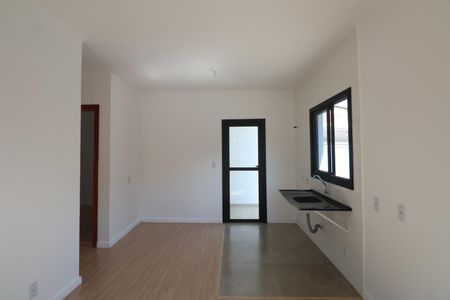 Casa de condomínio à venda com 48m², 2 quartos e 1 vagaSala/Cozinha