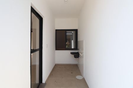 Casa de condomínio à venda com 48m², 2 quartos e 1 vagaÁrea de Serviço