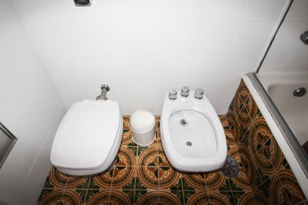 Apartamento à venda com 135m², 3 quartos e 1 vagaBanheiro da Suíte