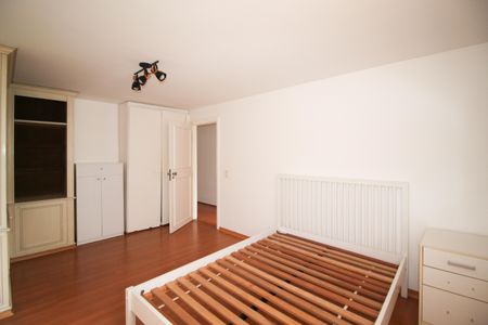 Apartamento à venda com 135m², 3 quartos e 1 vagaQuarto 2
