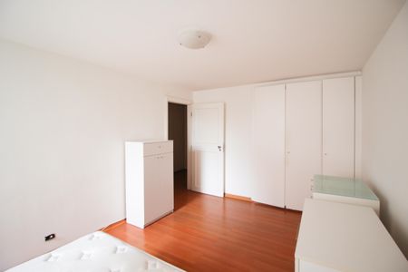 Apartamento à venda com 135m², 3 quartos e 1 vagaSuíte