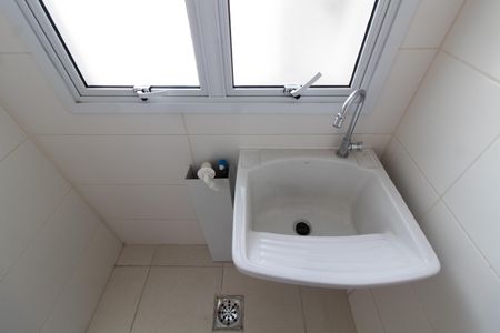 Apartamento à venda com 134m², 3 quartos e 2 vagas Apartamento à venda com 134m², 3 quartos e 2 vagasÁREA DE SERVIÇO