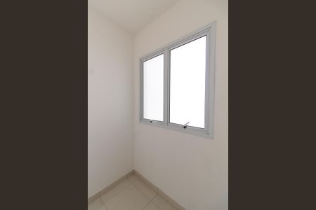 Apartamento à venda com 134m², 3 quartos e 2 vagas Apartamento à venda com 134m², 3 quartos e 2 vagasQUARTO DA ÁREA DE SERVIÇO