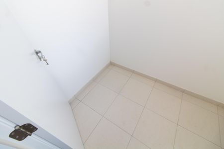 Apartamento à venda com 134m², 3 quartos e 2 vagas Apartamento à venda com 134m², 3 quartos e 2 vagasQUARTO DA ÁREA DE SERVIÇO