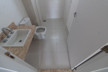 Apartamento à venda com 134m², 3 quartos e 2 vagas Apartamento à venda com 134m², 3 quartos e 2 vagasBANHEIRO SOCIAL