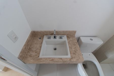 Apartamento à venda com 134m², 3 quartos e 2 vagas Apartamento à venda com 134m², 3 quartos e 2 vagasBANHEIRO SOCIAL