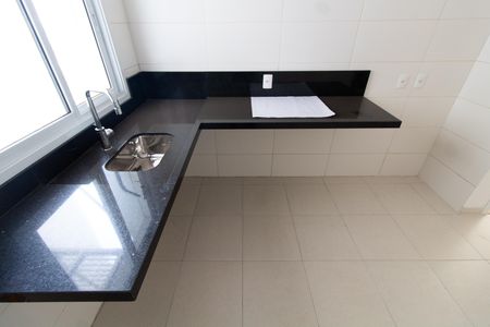 Apartamento à venda com 134m², 3 quartos e 2 vagas Apartamento à venda com 134m², 3 quartos e 2 vagasCOZINHA