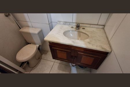 Casa à venda com 240m², 3 quartos e sem vagaBanheiro Social 2