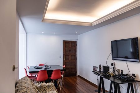 Apartamento à venda com 98m², 3 quartos e 2 vagasSala